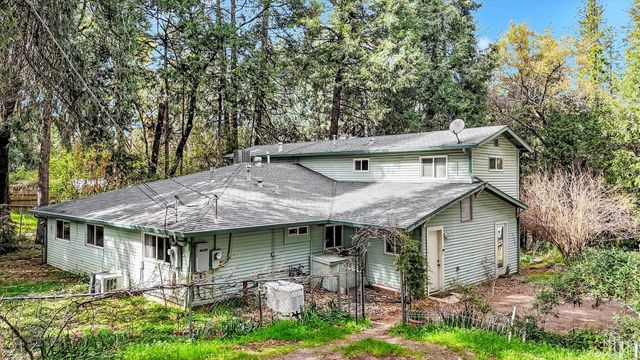 11312 Alpine Ln, Grass Valley, CA 95945