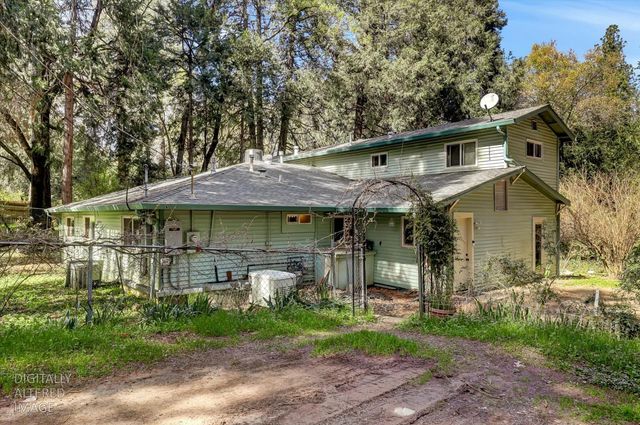 11312 Alpine Ln, Grass Valley, CA 95945