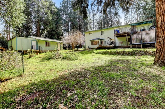 11312 Alpine Ln, Grass Valley, CA 95945