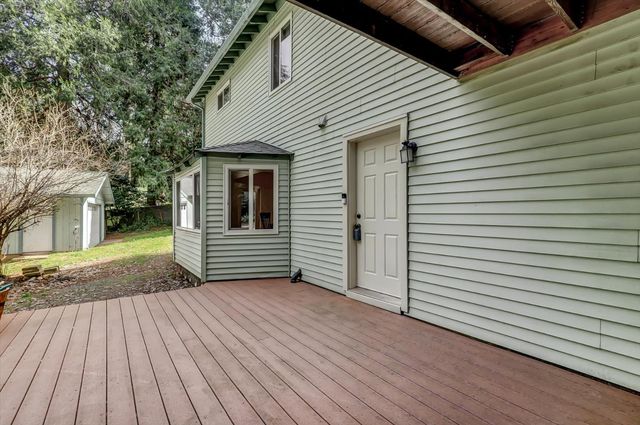 11312 Alpine Ln, Grass Valley, CA 95945