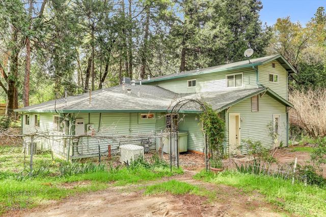 11312 Alpine Ln, Grass Valley, CA 95945