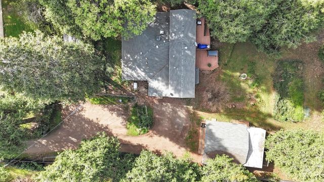 11312 Alpine Ln, Grass Valley, CA 95945