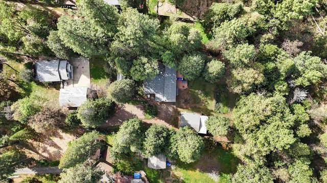 11312 Alpine Ln, Grass Valley, CA 95945