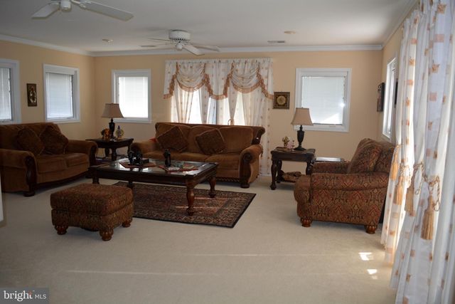 2 LOPA CT, North Potomac, MD 20878