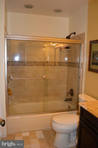2 LOPA CT, North Potomac, MD 20878