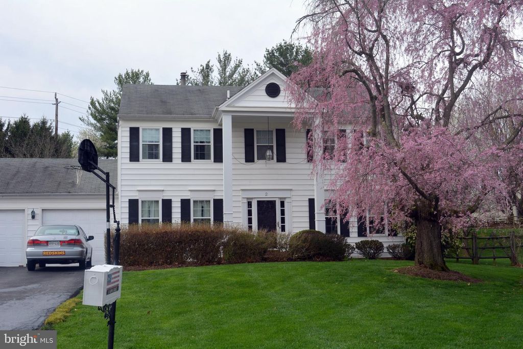 2 LOPA CT, North Potomac, MD 20878