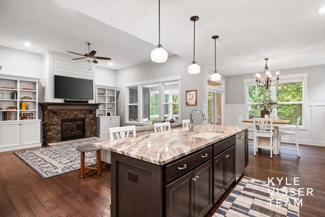 6283 Boulder Ridge Drive Ne, Plainfield Twp, MI 49306