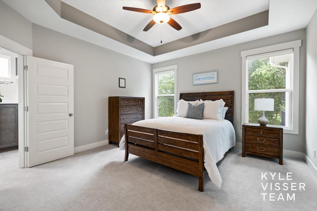 6283 Boulder Ridge Drive Ne, Plainfield Twp, MI 49306