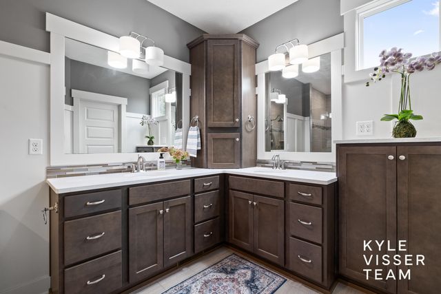 6283 Boulder Ridge Drive Ne, Plainfield Twp, MI 49306