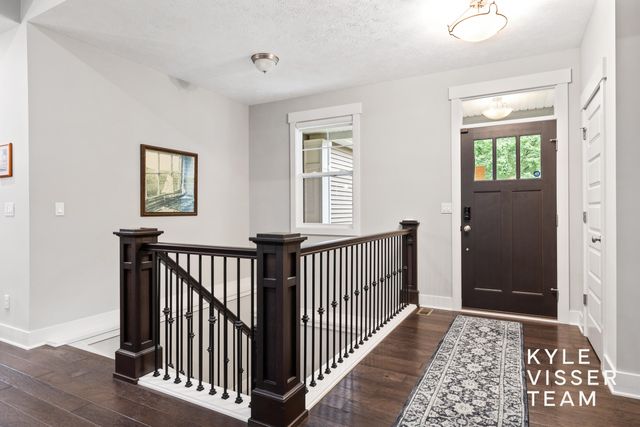 6283 Boulder Ridge Drive Ne, Plainfield Twp, MI 49306