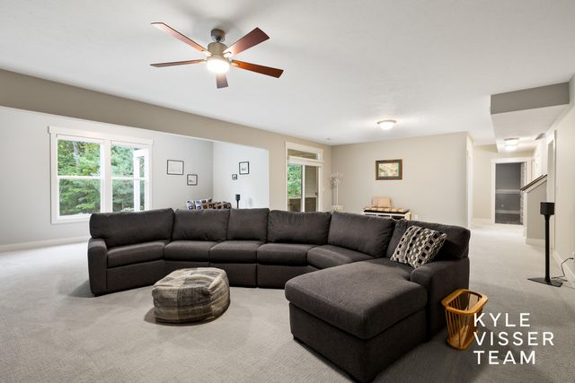 6283 Boulder Ridge Drive Ne, Plainfield Twp, MI 49306