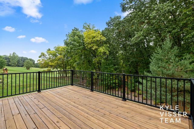 6283 Boulder Ridge Drive Ne, Plainfield Twp, MI 49306