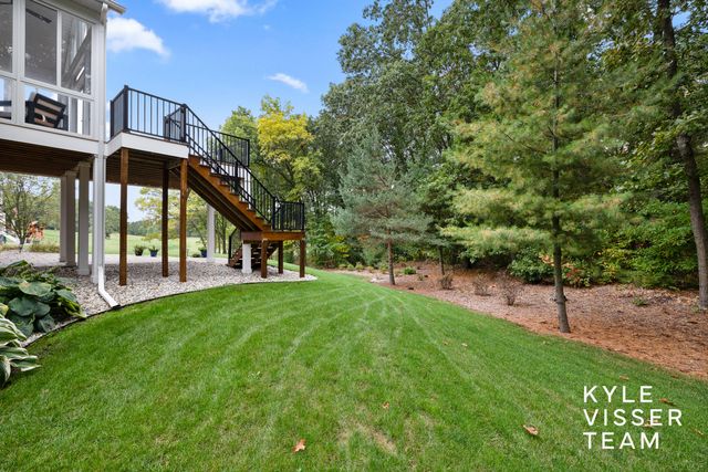 6283 Boulder Ridge Drive Ne, Plainfield Twp, MI 49306