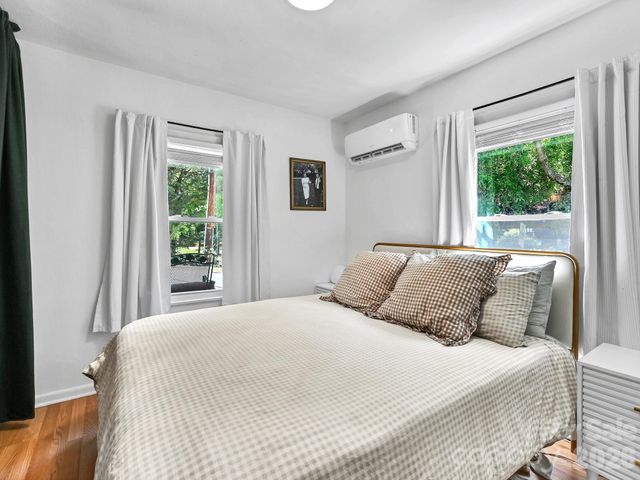 24 Chatham Road, Asheville, NC 28804