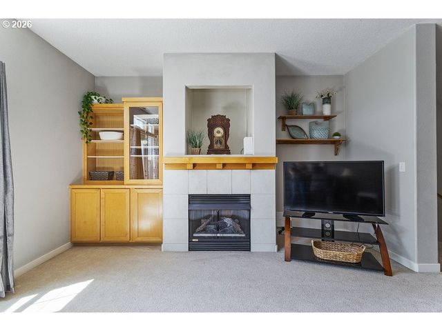 2508 Nw 2ND Ter, Gresham, OR 97030