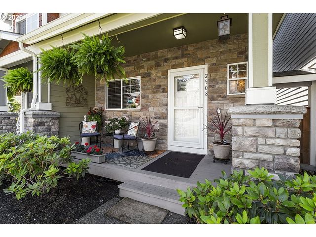 2508 Nw 2ND Ter, Gresham, OR 97030