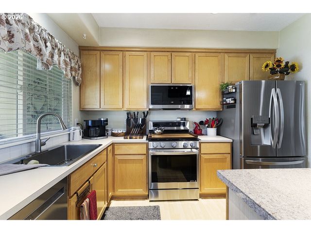 2508 Nw 2ND Ter, Gresham, OR 97030