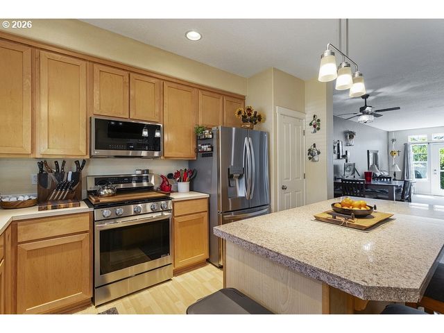 2508 Nw 2ND Ter, Gresham, OR 97030