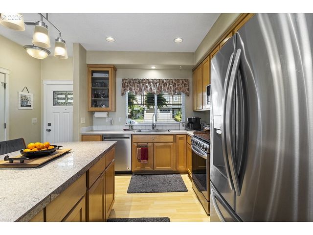 2508 Nw 2ND Ter, Gresham, OR 97030