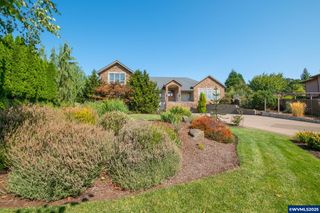3597 NW Goldfinch Pl, Corvallis, OR 97330