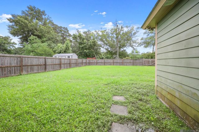 17532 Wisdom Dr, Baker, LA 70714