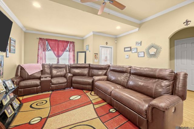17532 Wisdom Dr, Baker, LA 70714