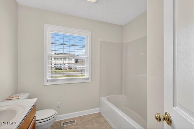 153 Brandon Lane, Bristol, VA 24201