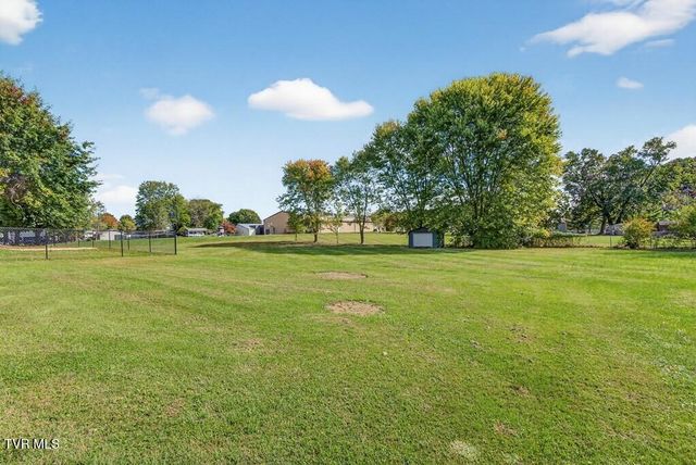 153 Brandon Lane, Bristol, VA 24201