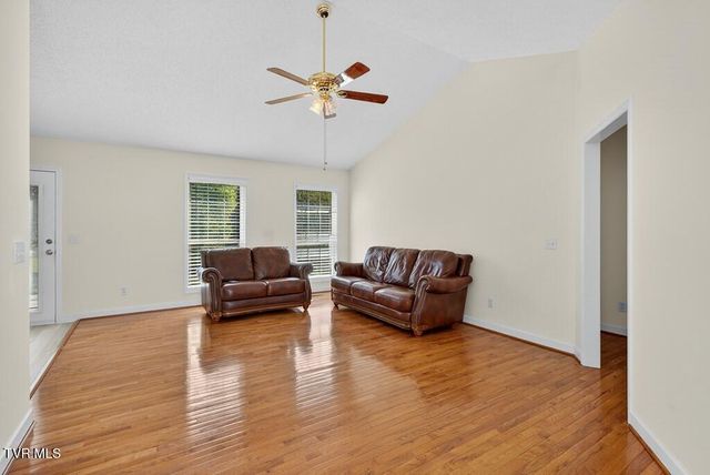 153 Brandon Lane, Bristol, VA 24201