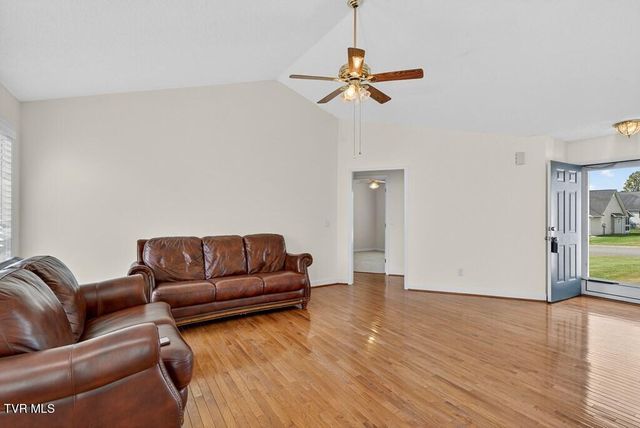 153 Brandon Lane, Bristol, VA 24201