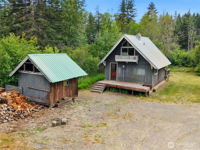 220 Shady Glen Lane, Easton, WA 98925