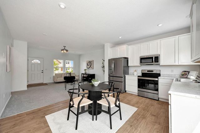 5750 Azra Court, Hamilton Twp, OH 45157