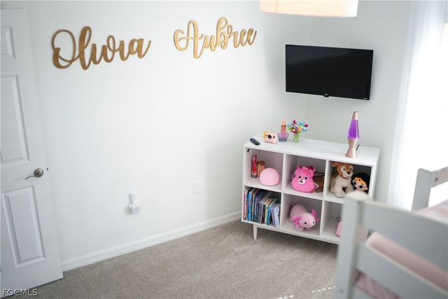 12109 Palm Cove ST, Fort Myers, FL 33913