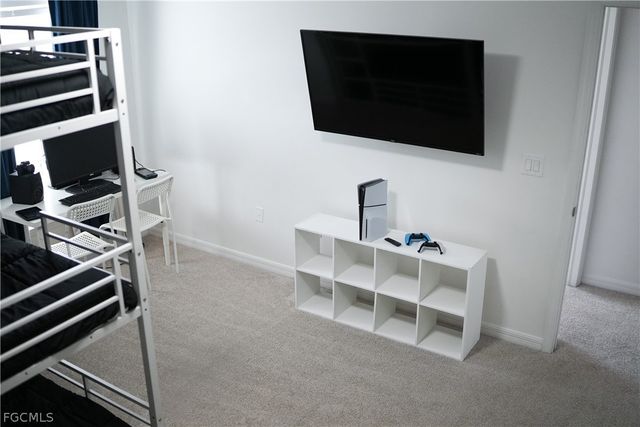 12109 Palm Cove ST, Fort Myers, FL 33913