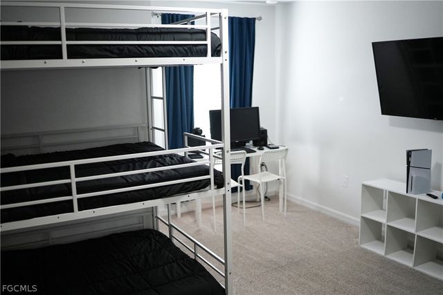 12109 Palm Cove ST, Fort Myers, FL 33913