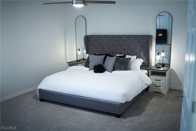 12109 Palm Cove ST, Fort Myers, FL 33913