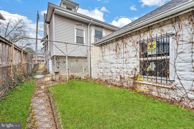 1444 T ST SE, Washington, DC 20020