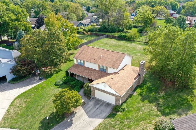 131 Queen Ann Court, Springboro, OH 45066