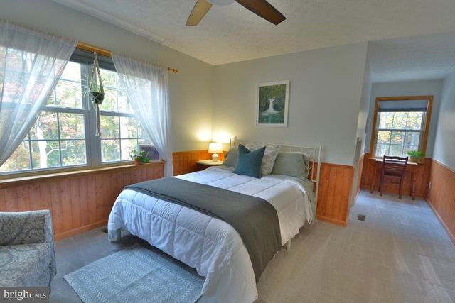 160 COUNTRY SQUIRE LN, Winchester, VA 22603