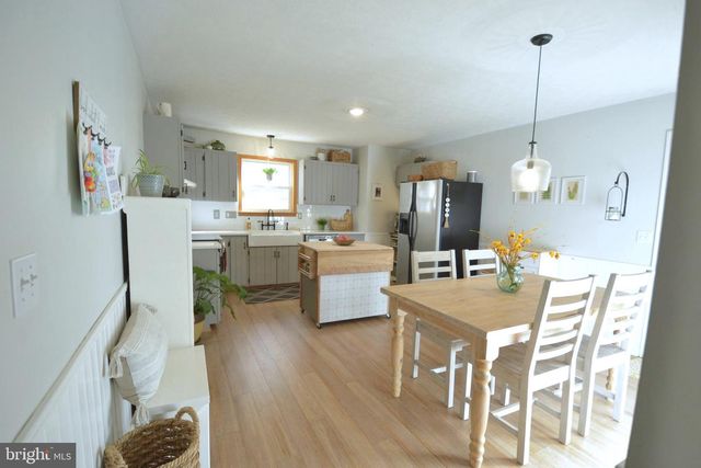 160 COUNTRY SQUIRE LN, Winchester, VA 22603