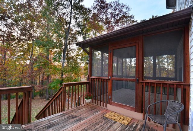 160 COUNTRY SQUIRE LN, Winchester, VA 22603