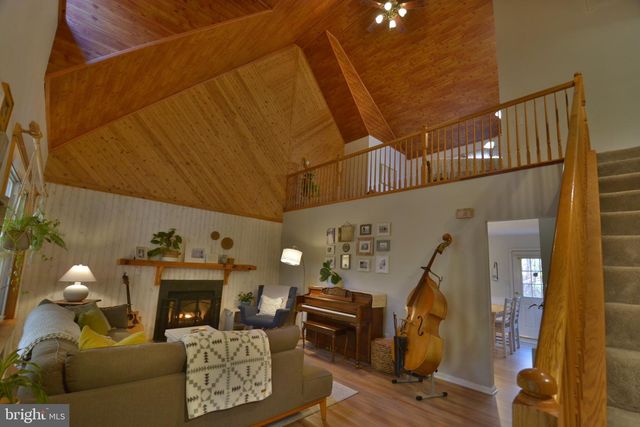 160 COUNTRY SQUIRE LN, Winchester, VA 22603