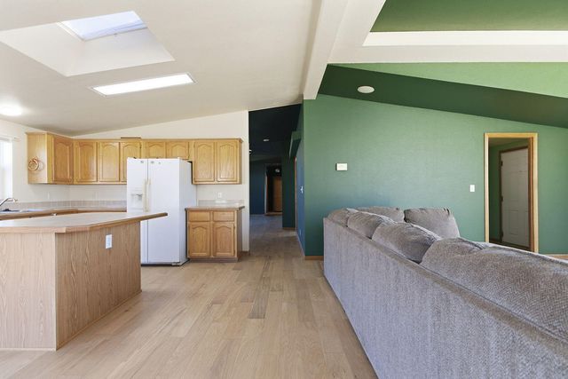 5281 N BURNING BUSH RD, Columbia, MO 65202