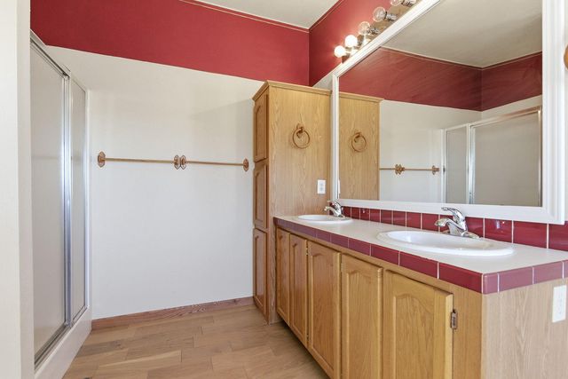 5281 N BURNING BUSH RD, Columbia, MO 65202