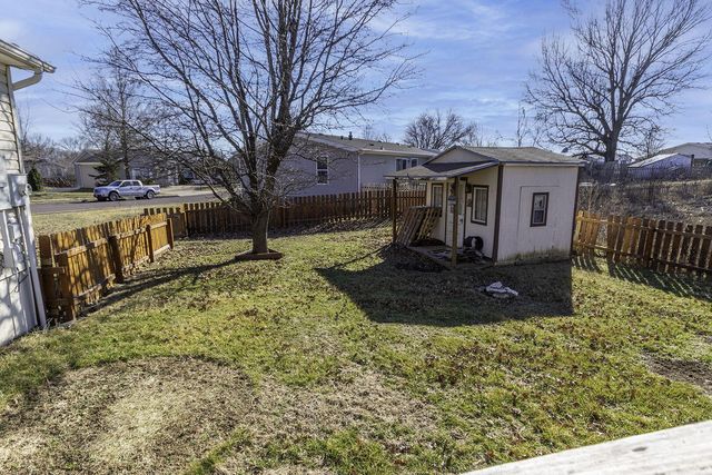 5281 N BURNING BUSH RD, Columbia, MO 65202
