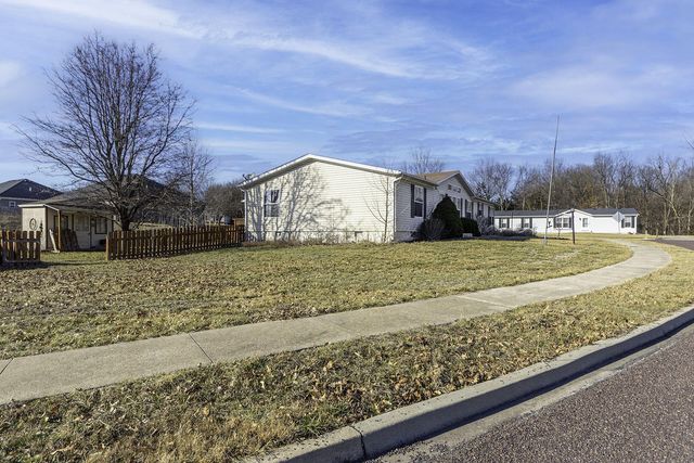 5281 N BURNING BUSH RD, Columbia, MO 65202