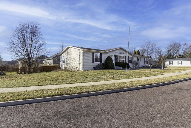 5281 N BURNING BUSH RD, Columbia, MO 65202