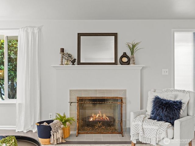 7821 Meridian Avenue N, Seattle, WA 98103