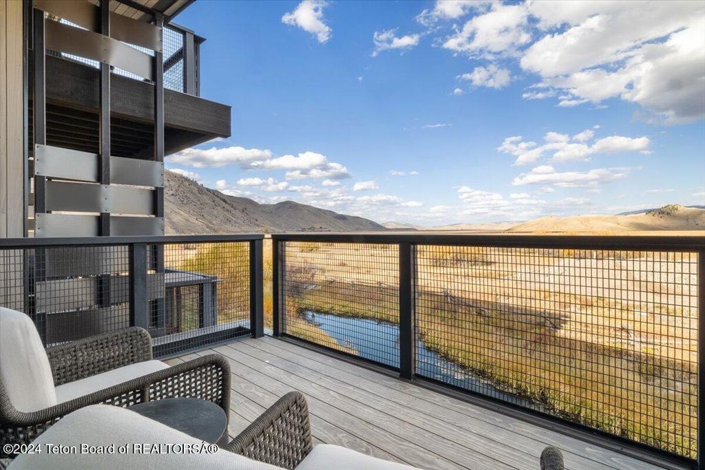 400 HIDDEN HOLLOW Drive, Jackson, WY 83001 photo 14