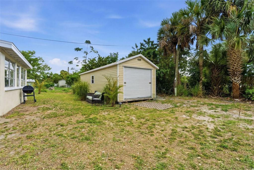 Image 33 of property listing at 21921 BEVERLY AVENUE, Port Charlotte, FL 33952